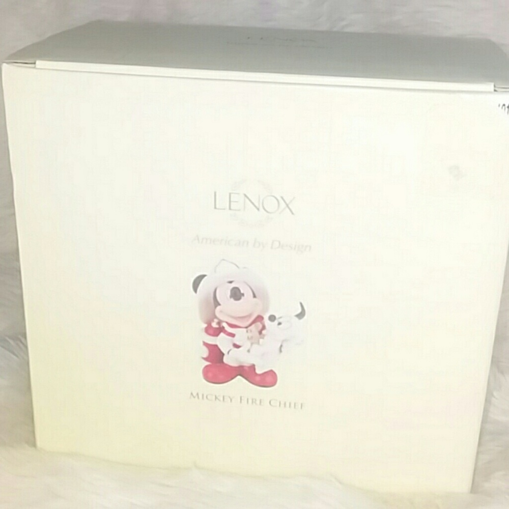 NIB Disney Lenox 4" Figurine Mickey Fire Chief